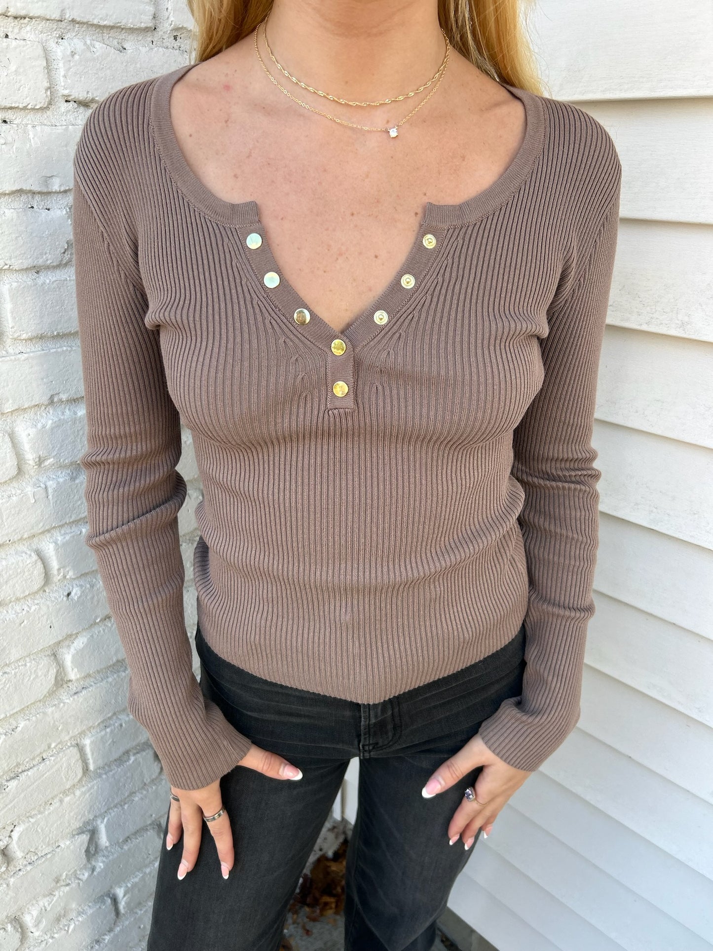 SOLID LONG SLEEVE HENLEY SWEATER