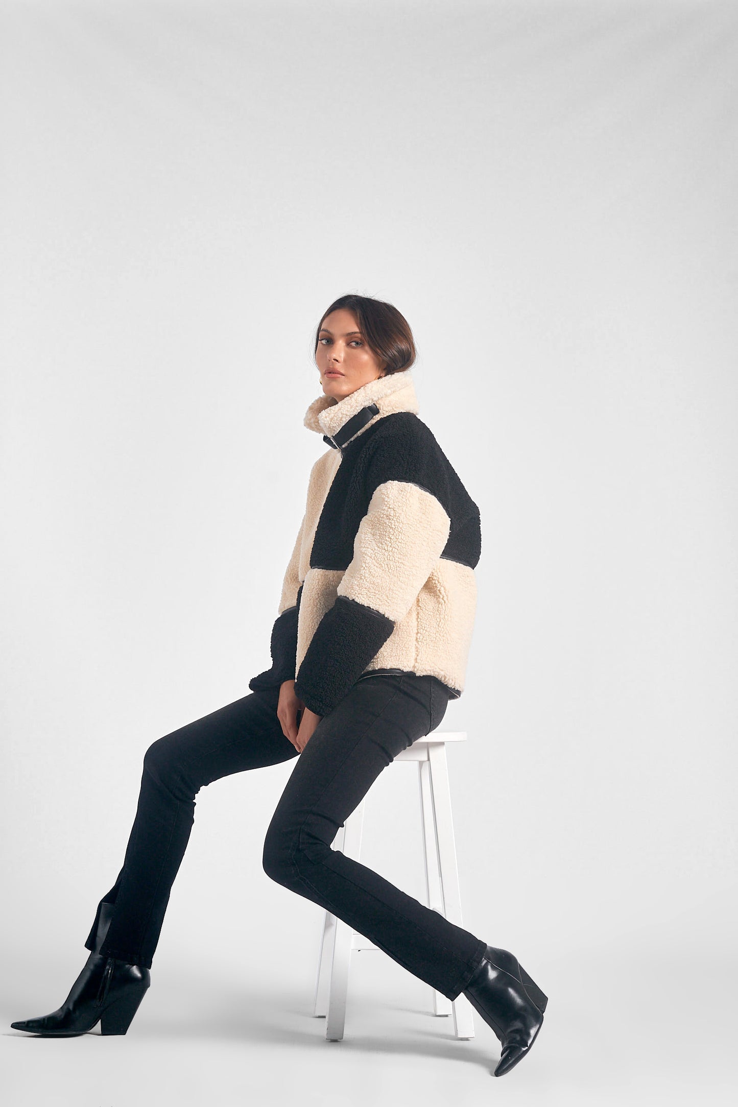 COLOR BLOCK FUR JACKET