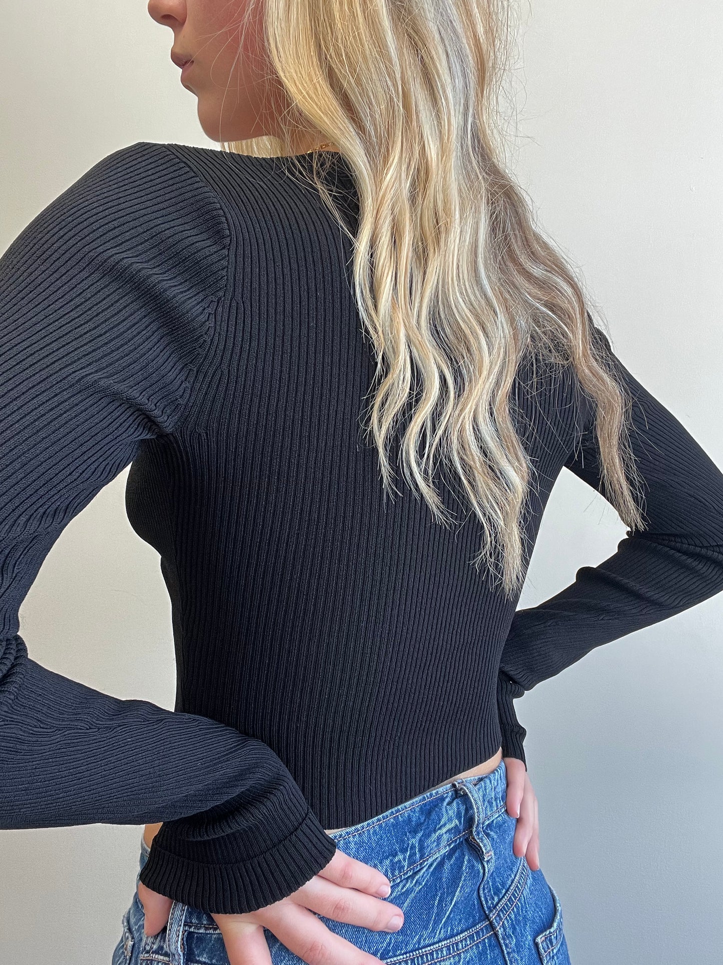 MONTMARTRE SWEATER TOP