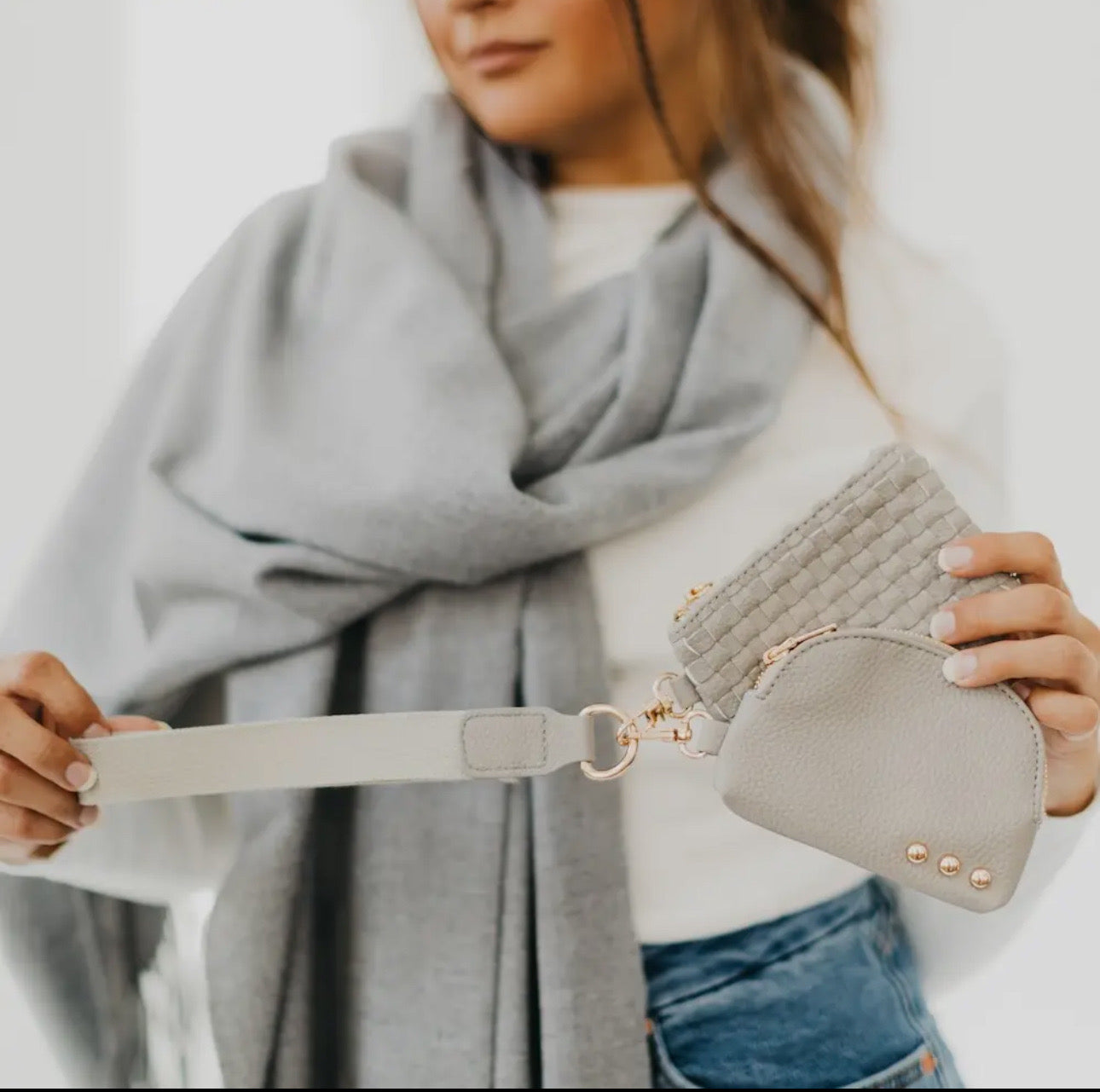 WONDERLUST WOVER DUEL POUCH WRISTLETS