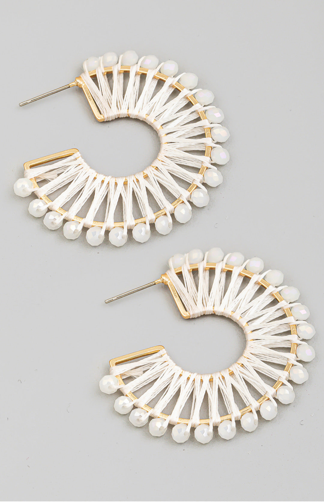 CHIC WHITE HOOPS
