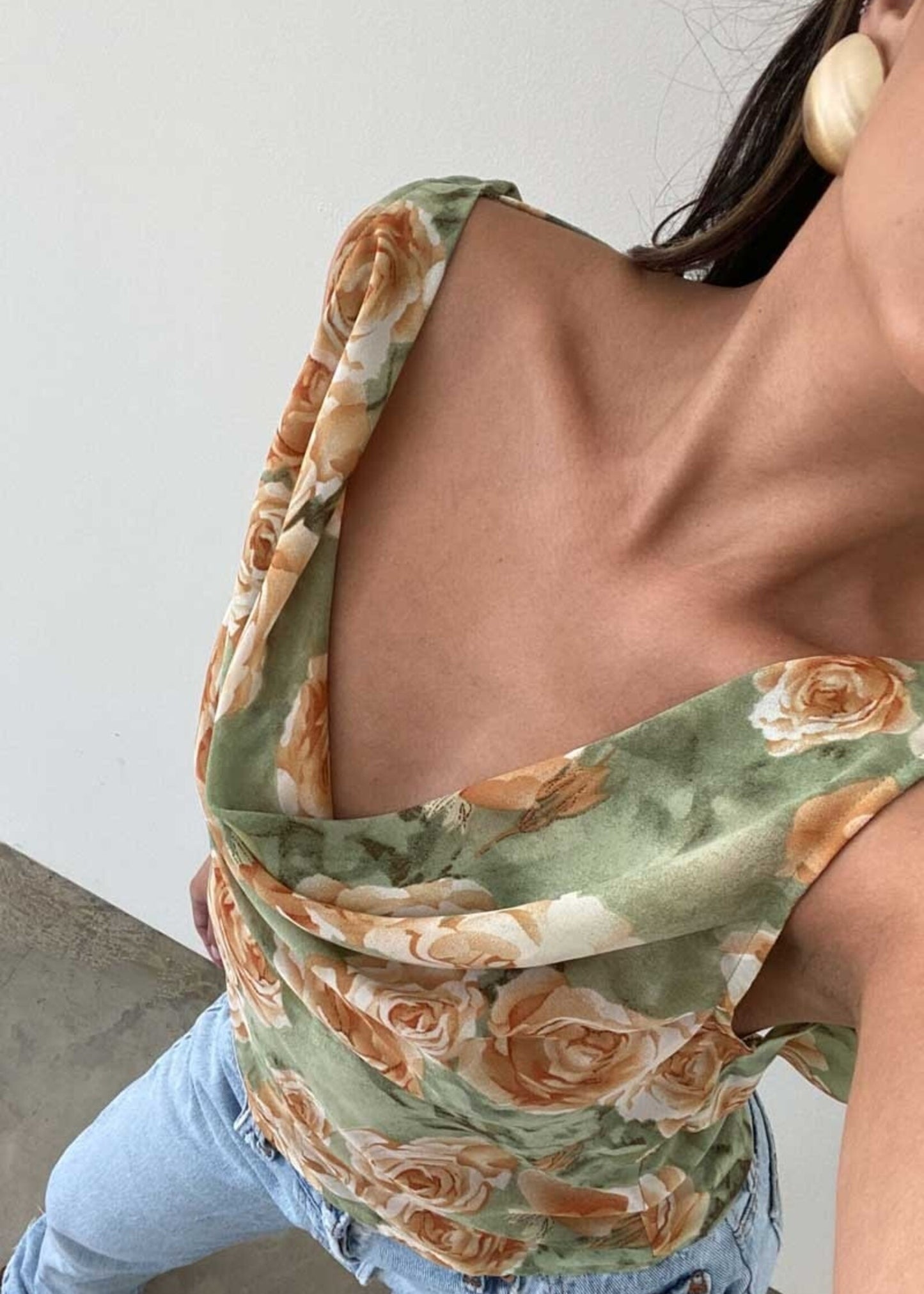 90s FLORAL DROP BACK TOP