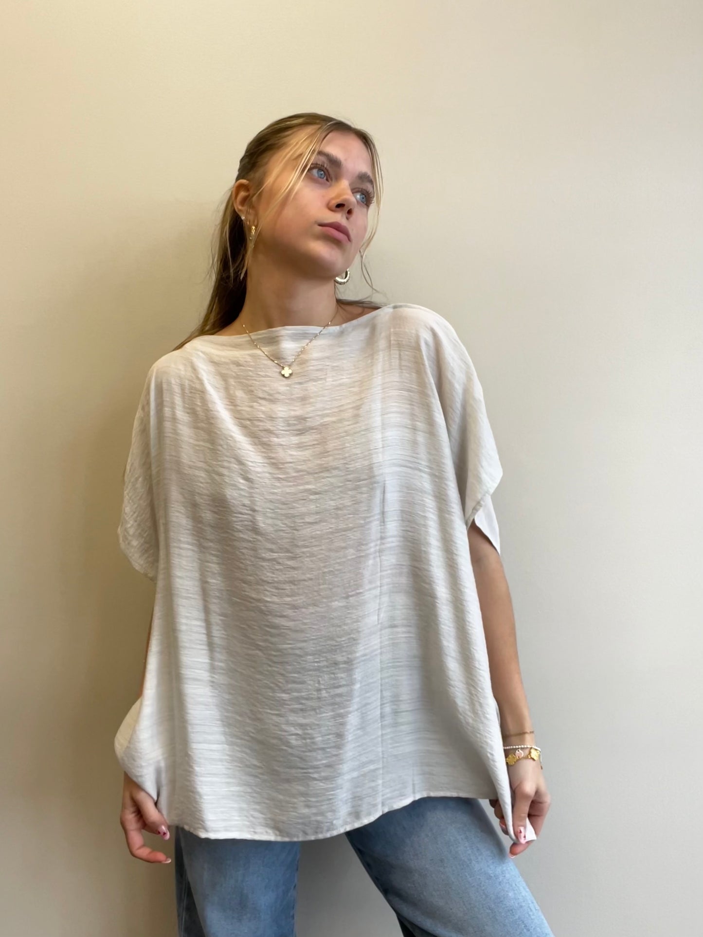 BOXY CREPE BLOUSE