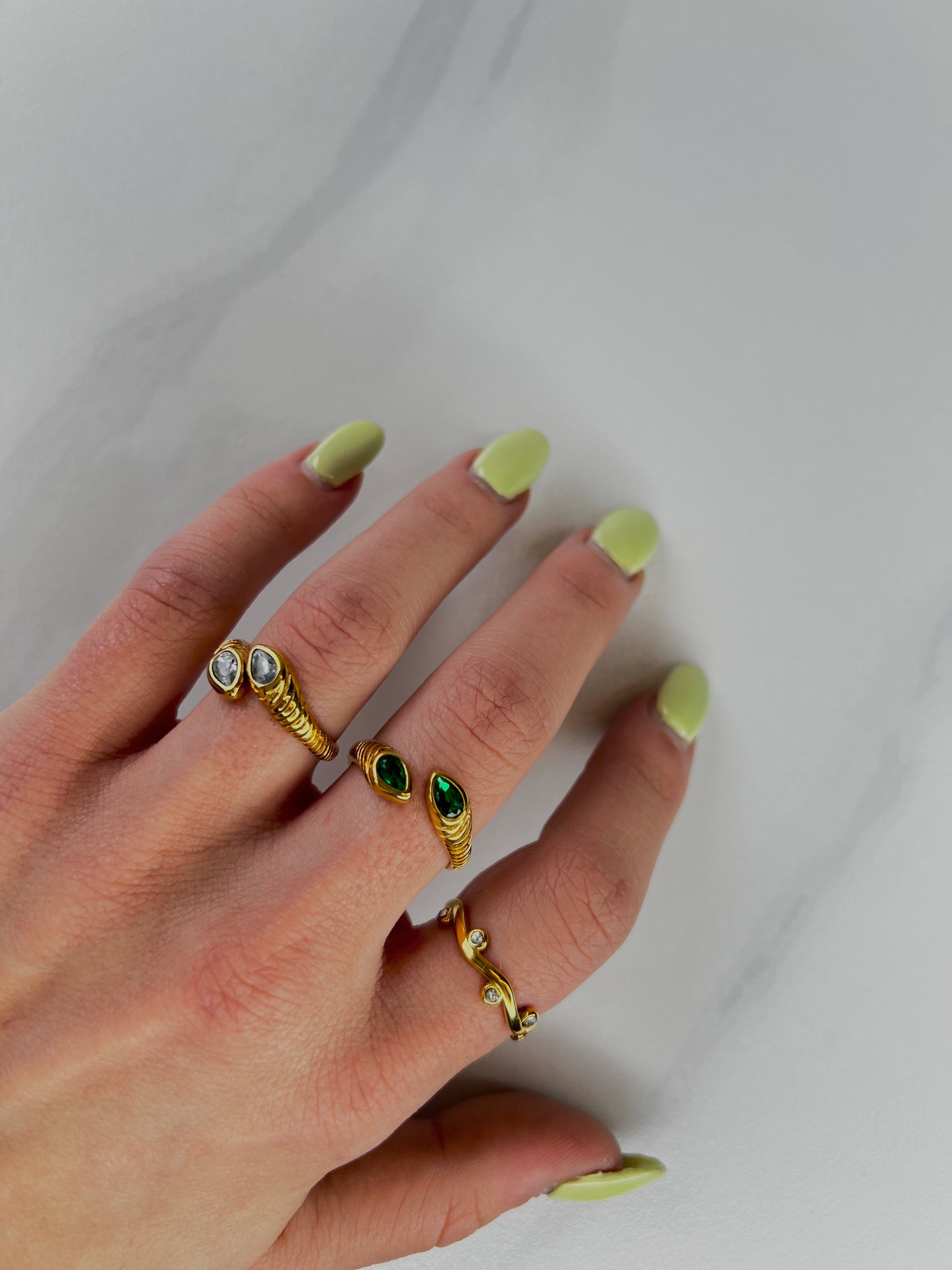 THE RETRO RING