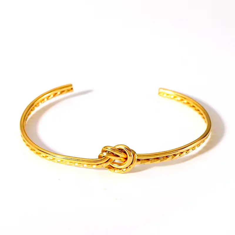 EMMA KNOT BRACELET