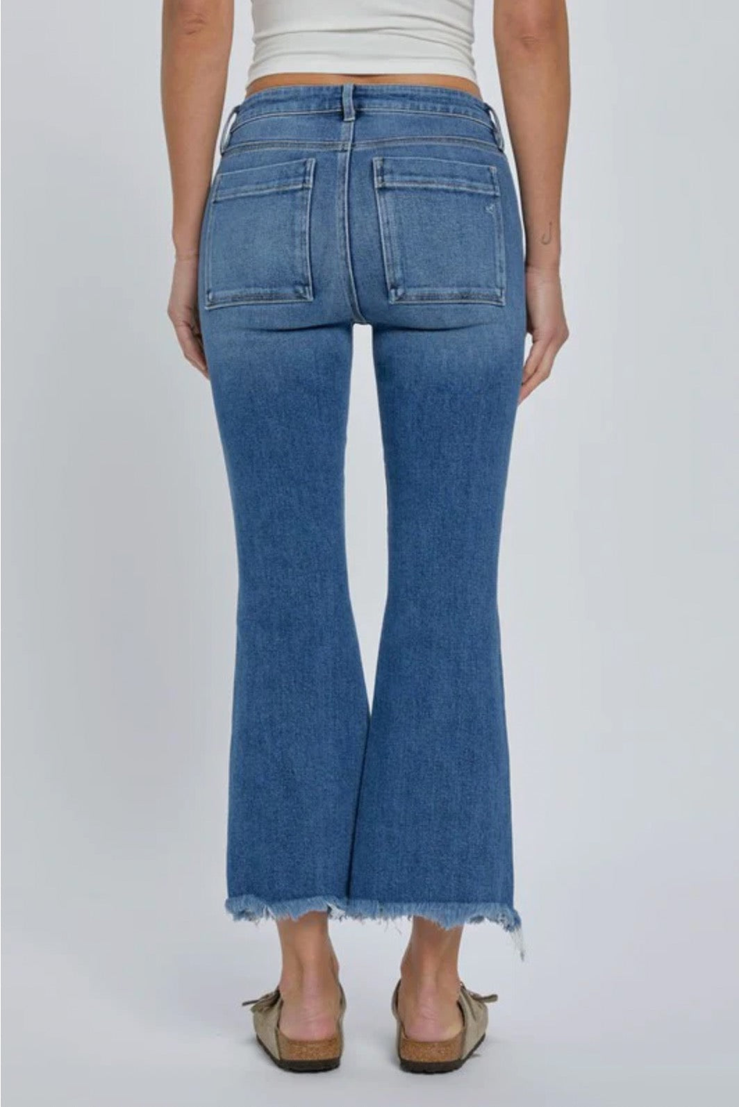 HAPPI CARGO FLARE