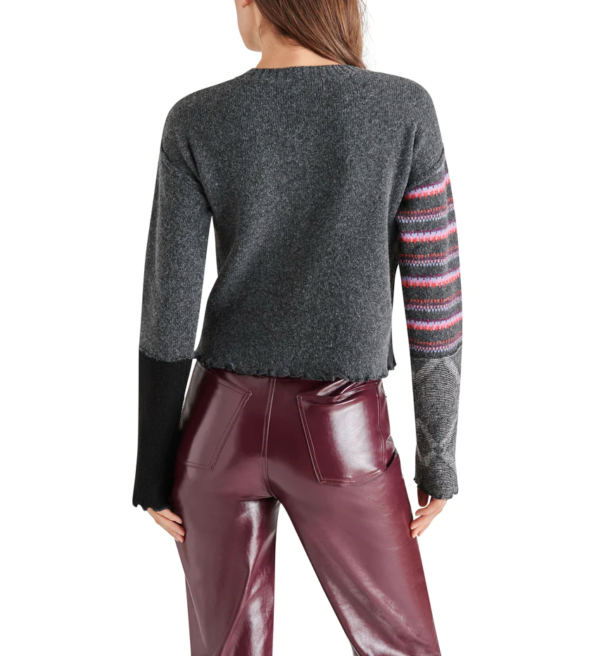 RIKKI SWEATER