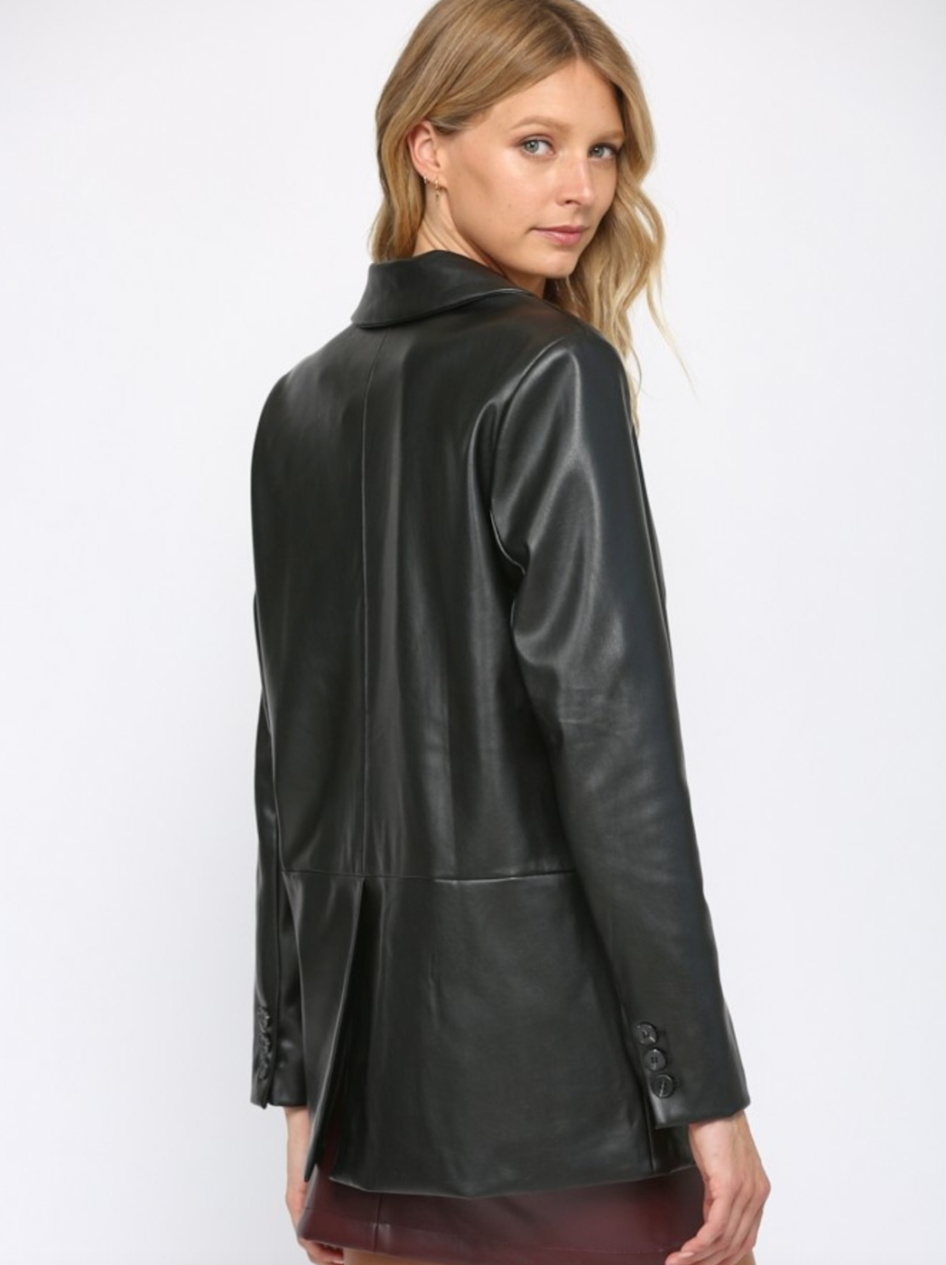 BLACK FAUX LEATHER BLAZER