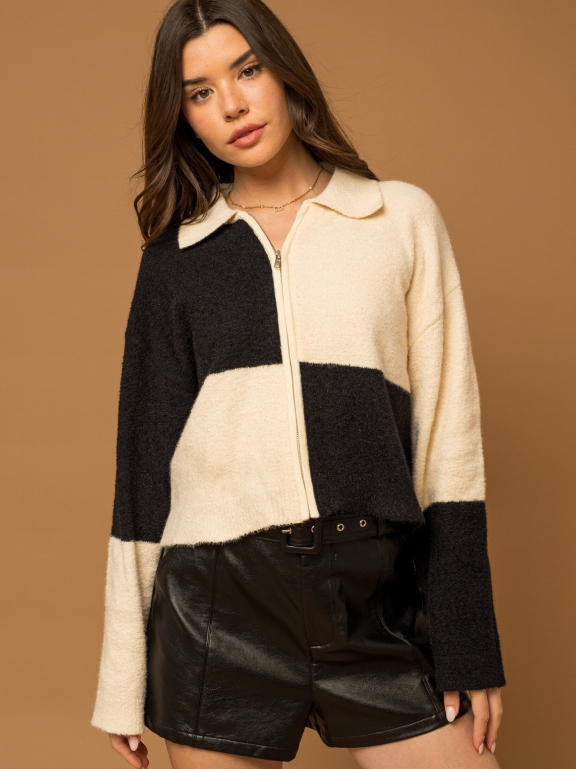 COLOR BLOCK ZIP UP
