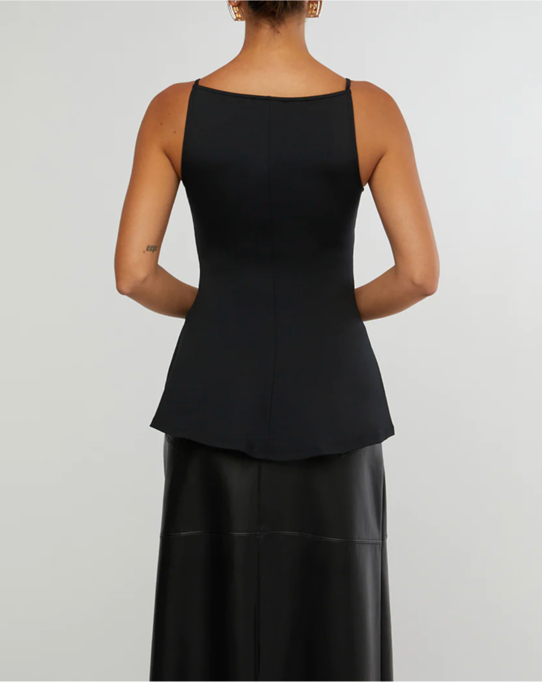HIGH NECK FLY AWAY TOP