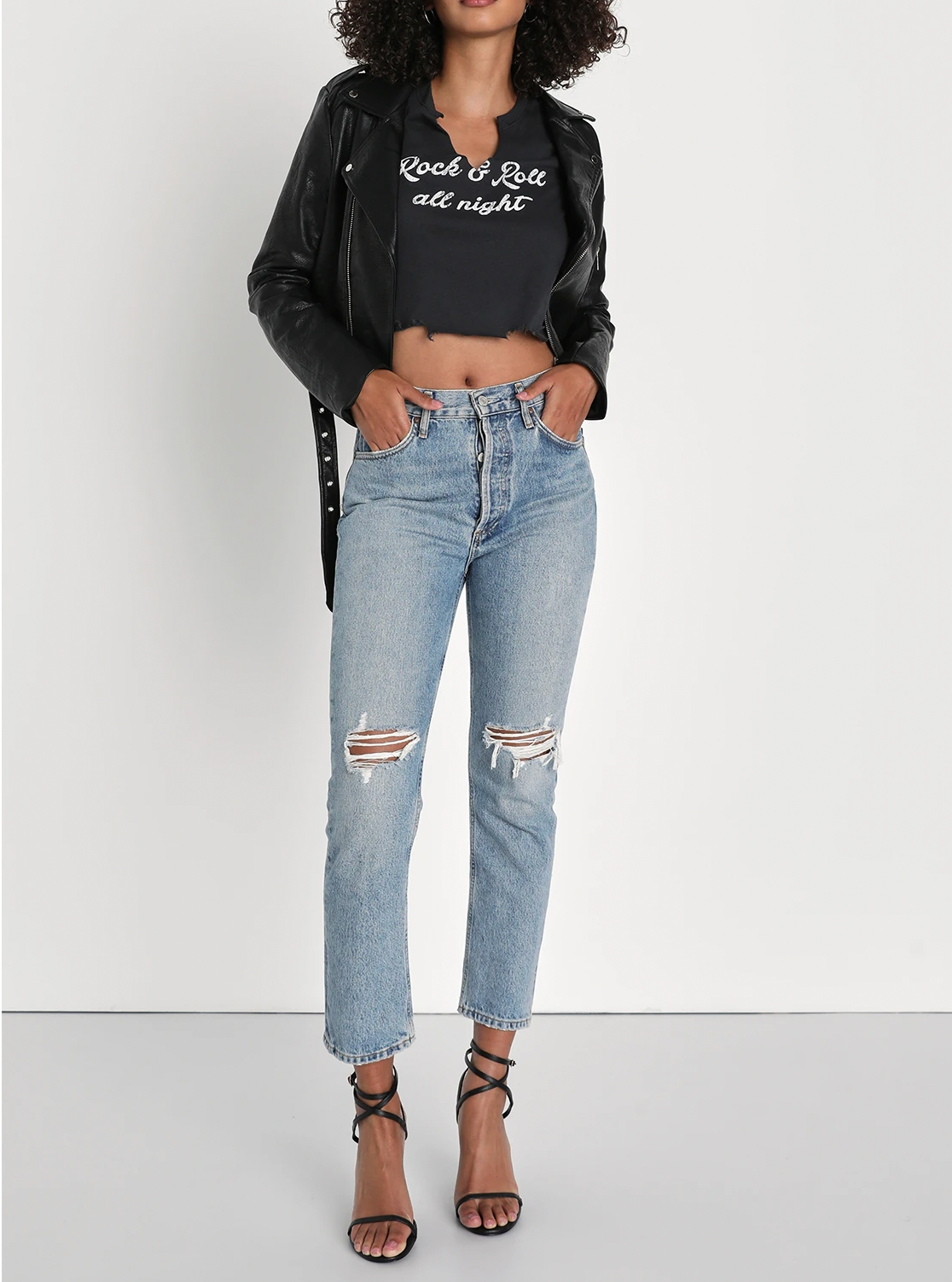 ROCK N ROLL V-NECK TEE