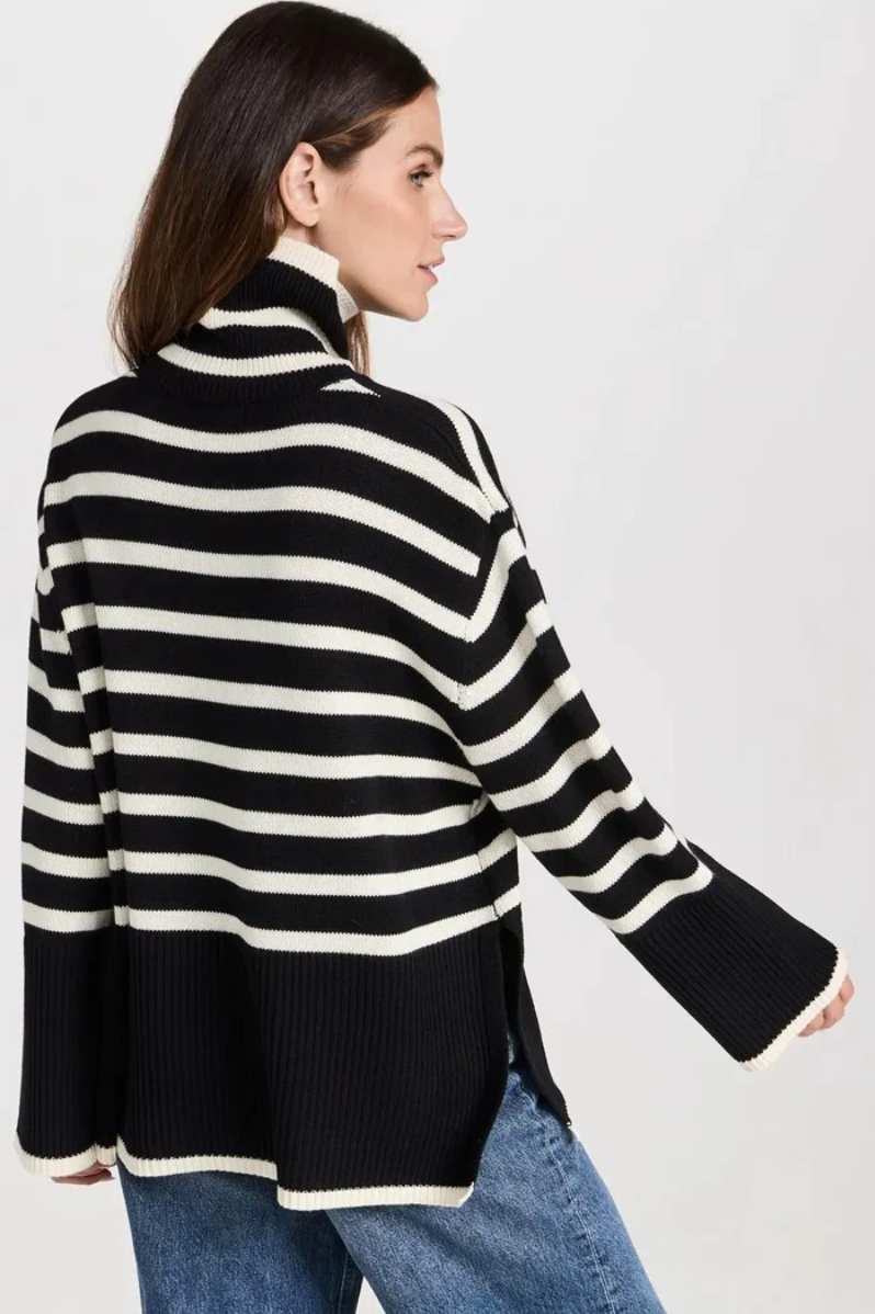 STRIPE TURTLE NECK