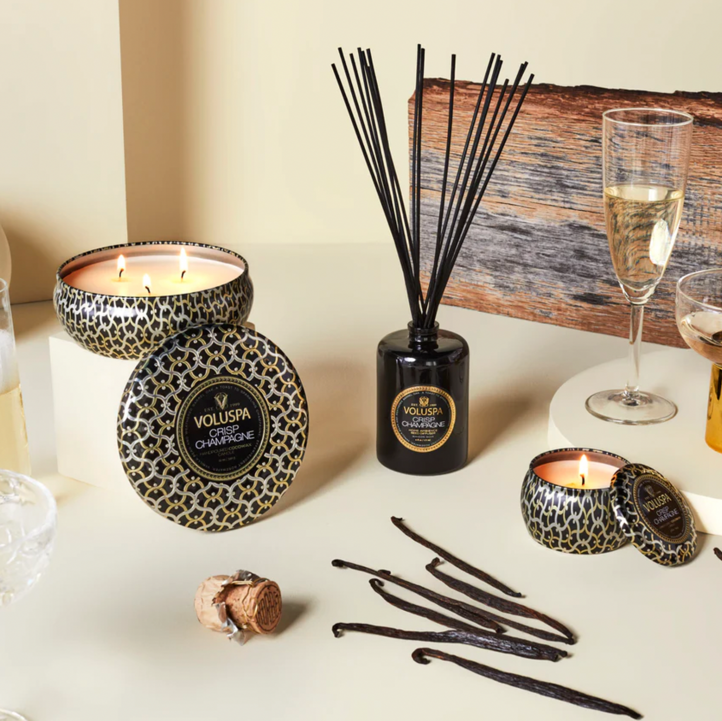 CRISP CHAMPAGNE MINI TIN