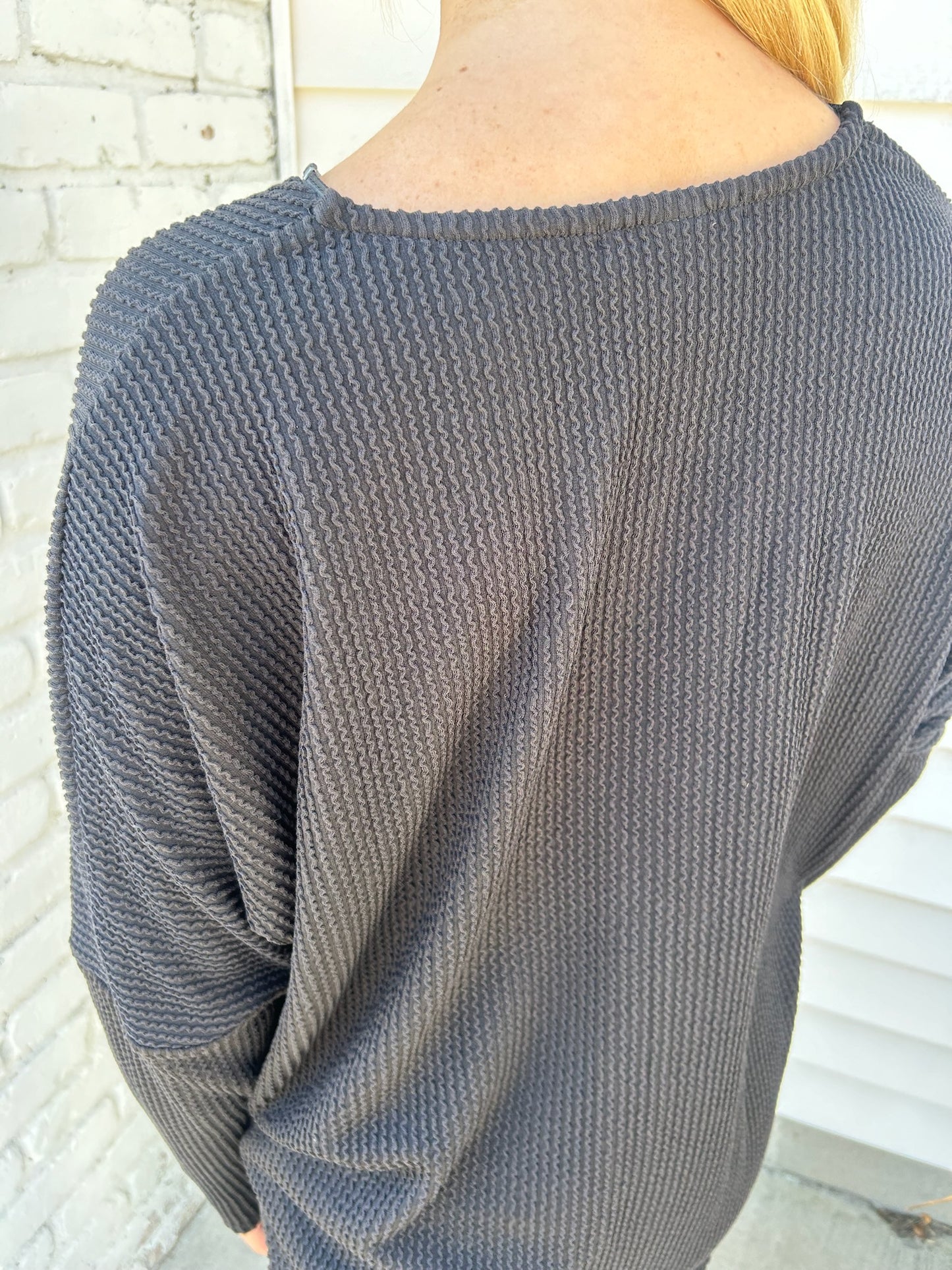 PAULA ZIP TOP