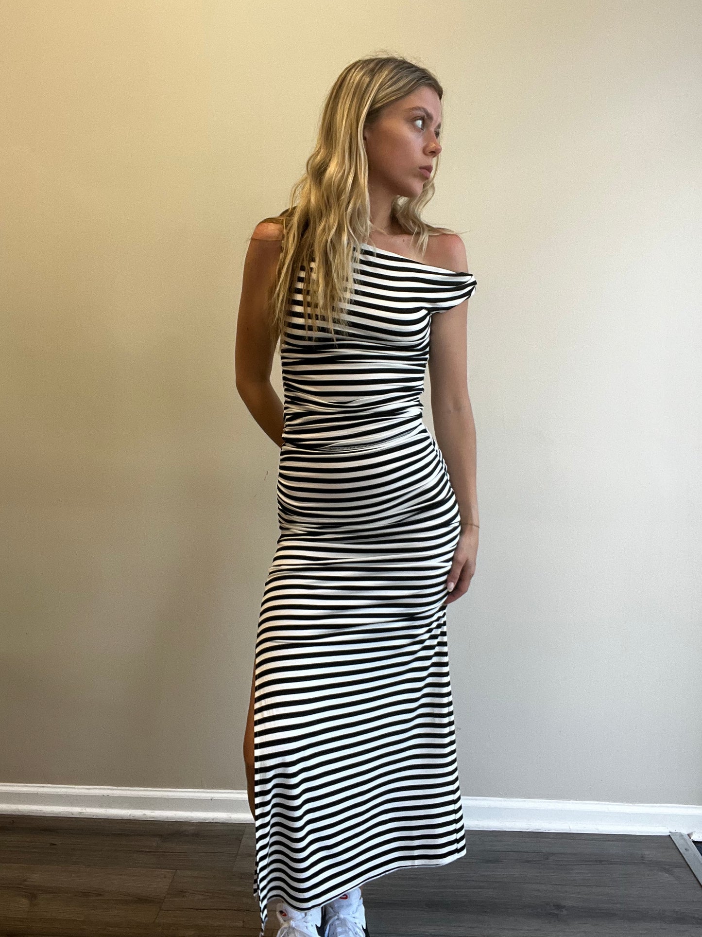 STRIPE MAXI SKIRT