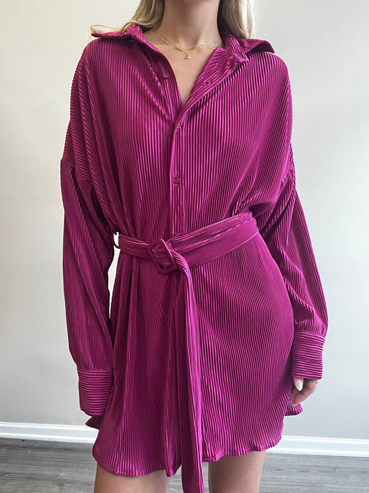 PLEATED SHIRT DRESS