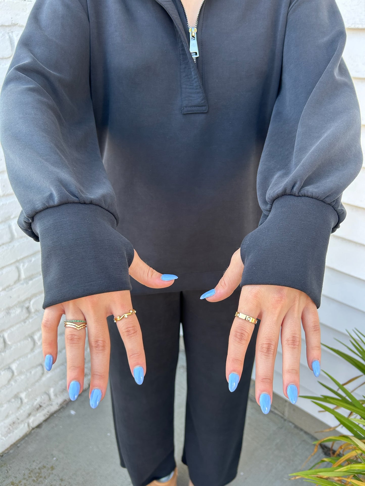 BROOKE ZIPPER TOP