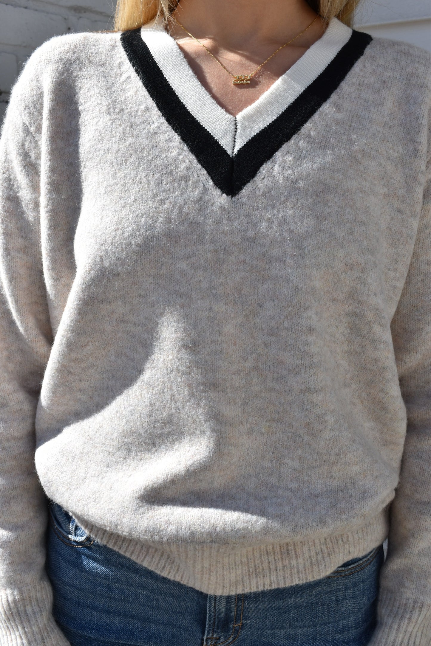 PREPPY SWEATER