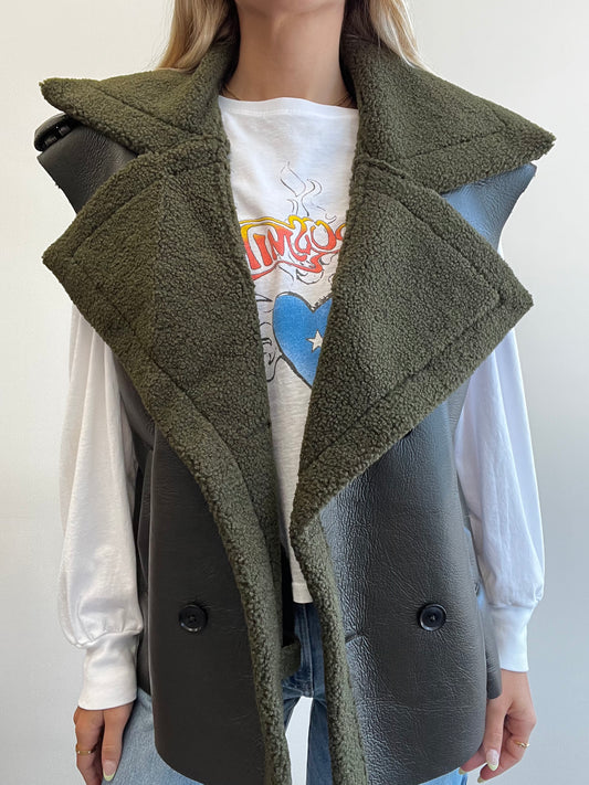 FAWN VEST