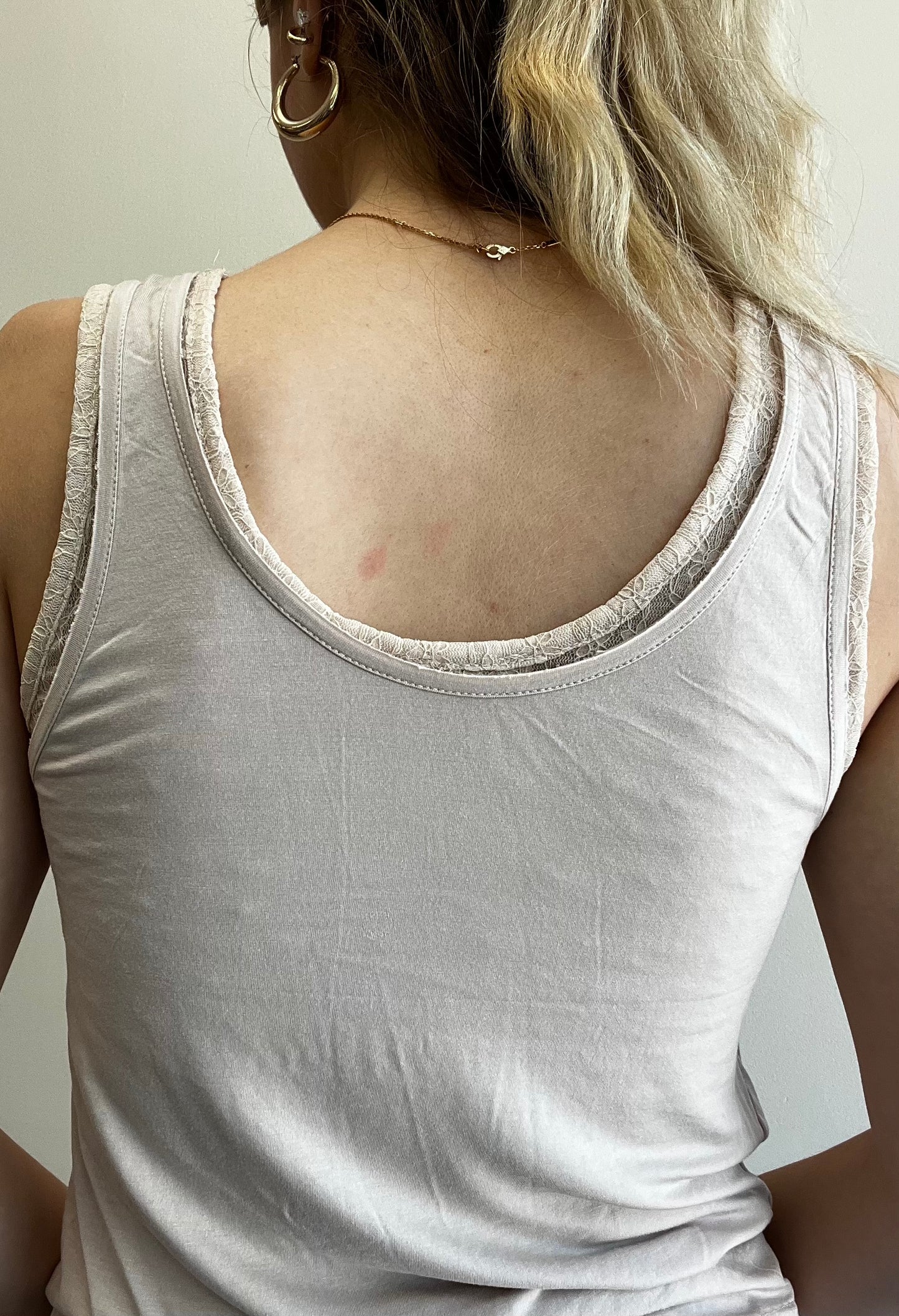 DOUBLE LAYER LACE TANK