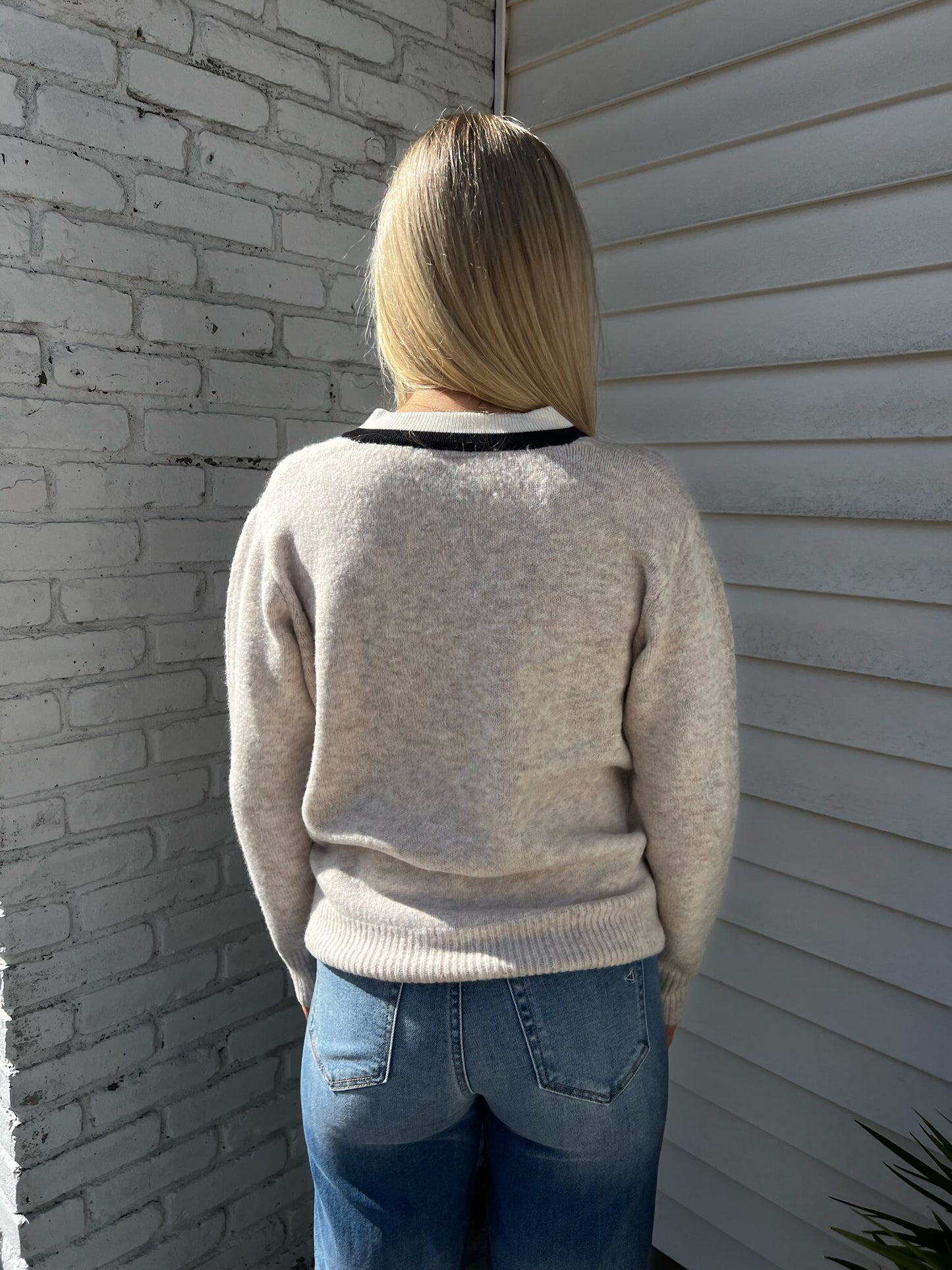PREPPY SWEATER