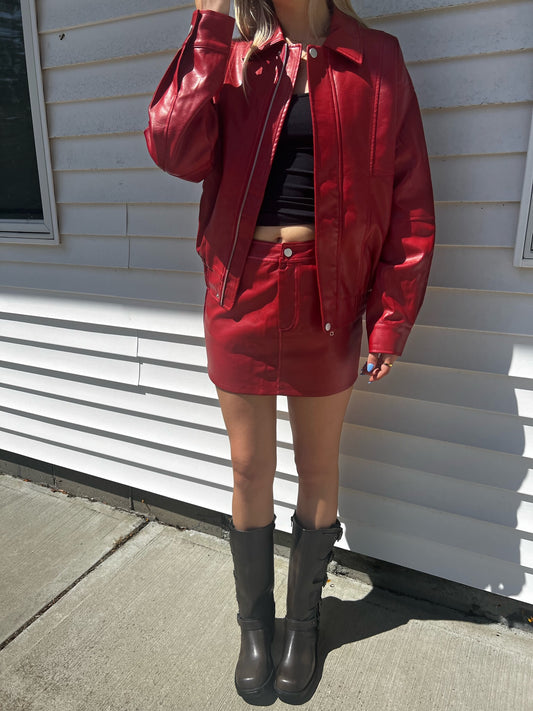 VINTAGE FAUX LEATHER MINI SKIRT