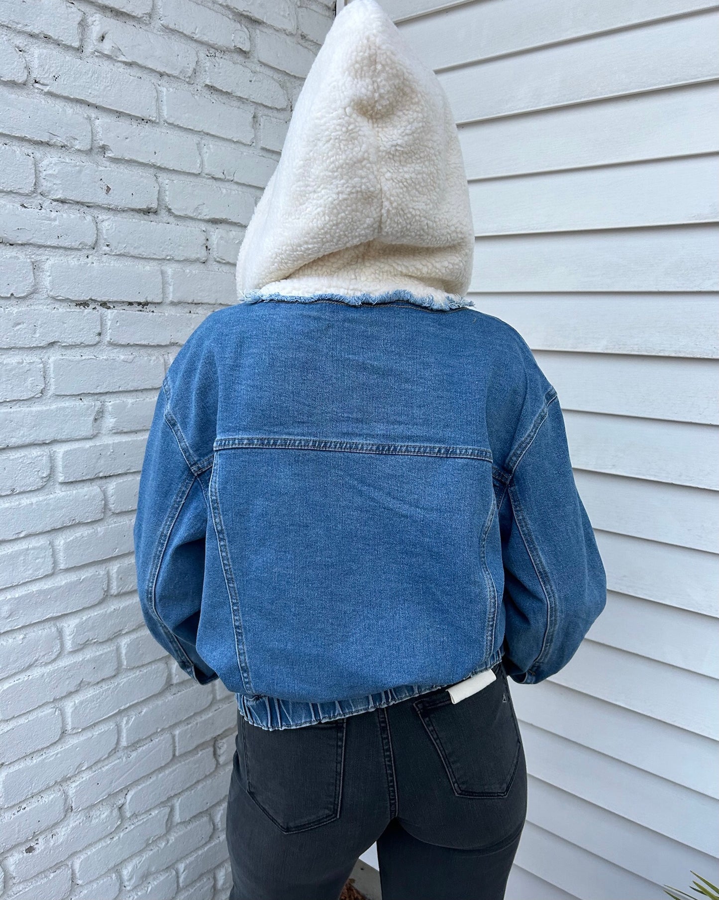 FAUX SHERPA HOODED DENIM JACKET