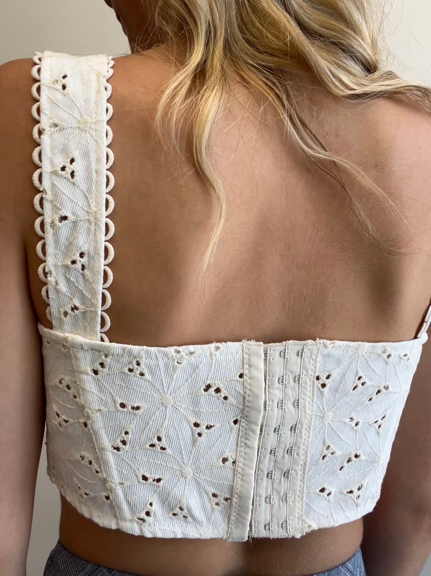 HELEN CROP TOP