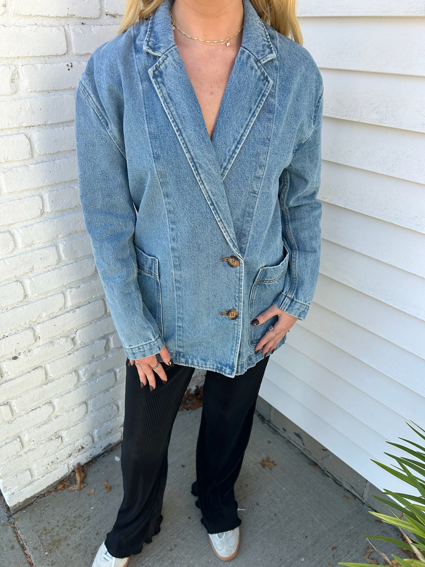 OVERSIZED DENIM BLAZER