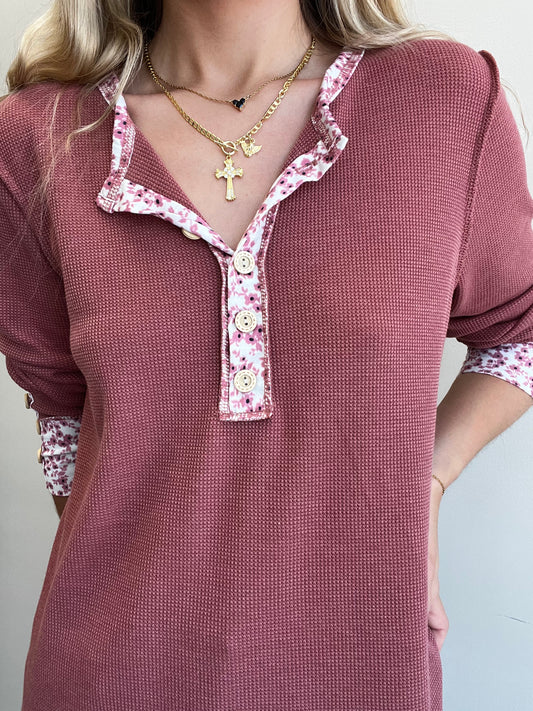 FLORAL BUTTON LONG SLEEVE