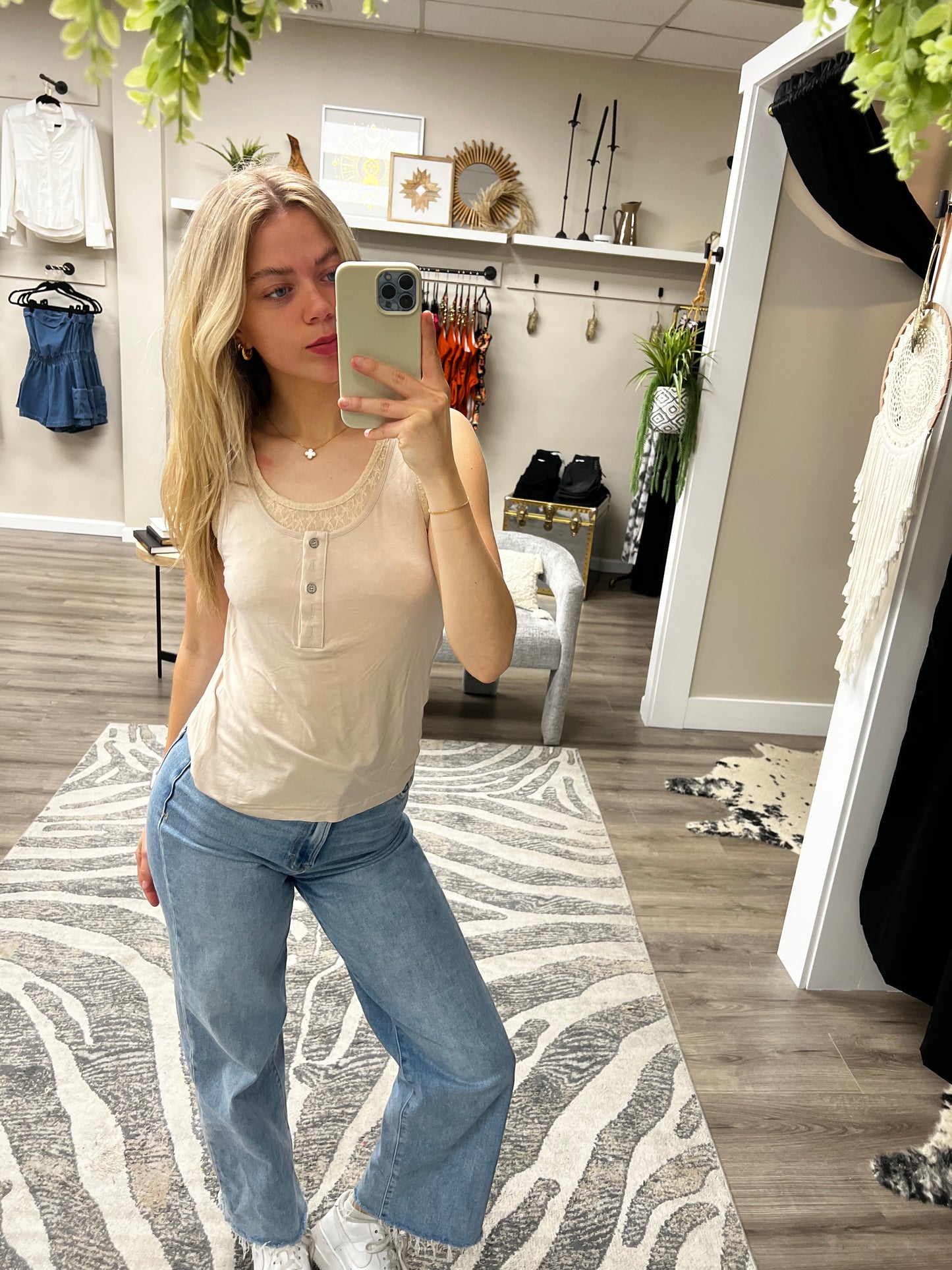 DOUBLE LAYER LACE TANK
