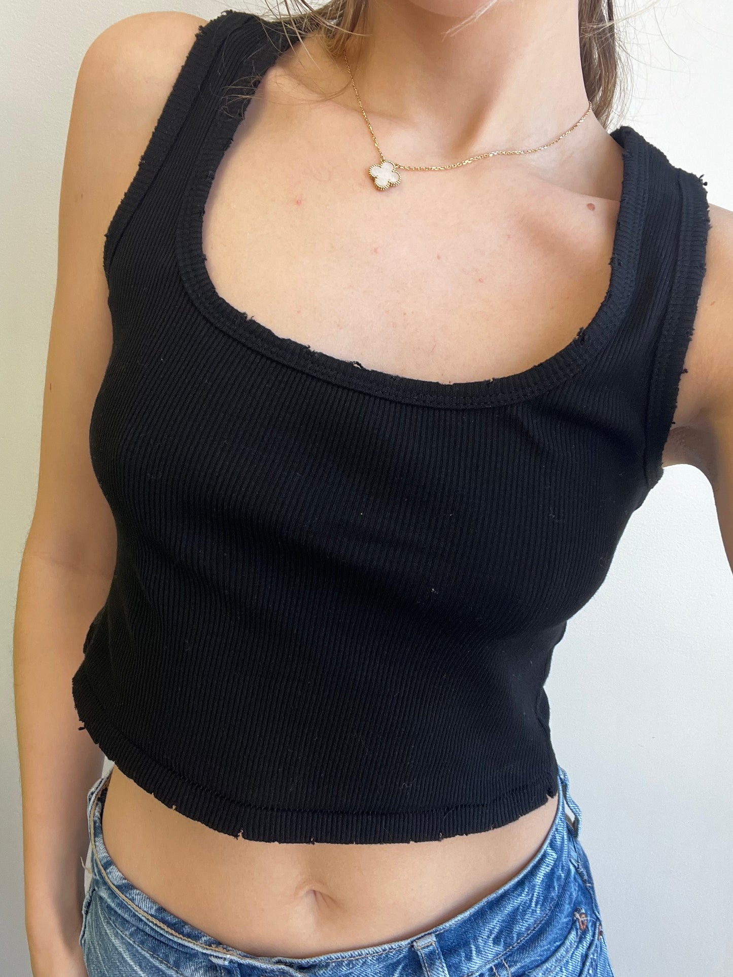 DISTRESSED TANK