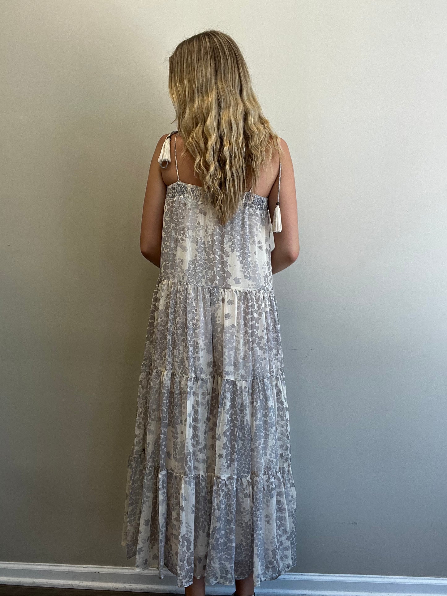 STAR PRINT TASSELED MIDI DRESS