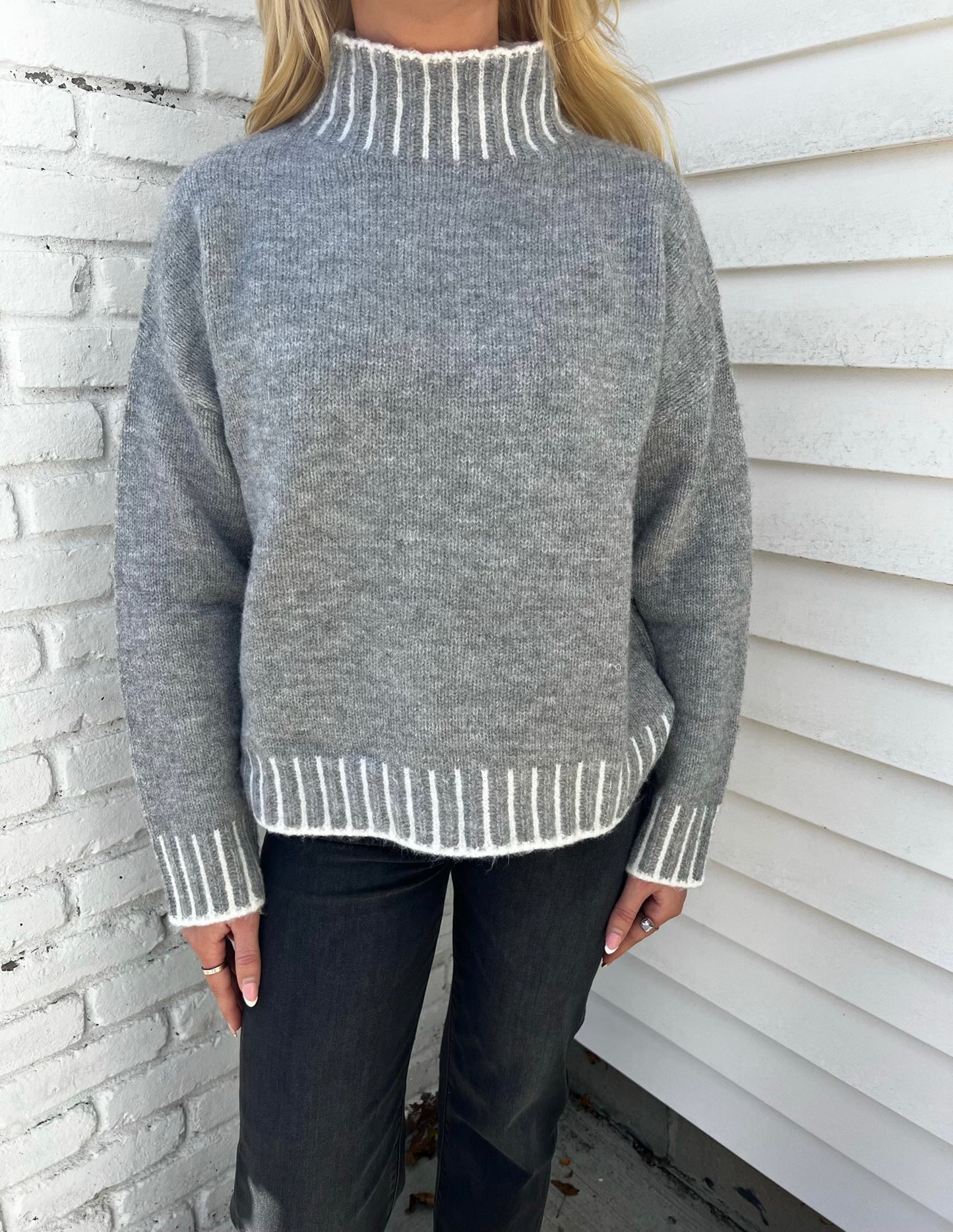 ASHLEY SWEATER