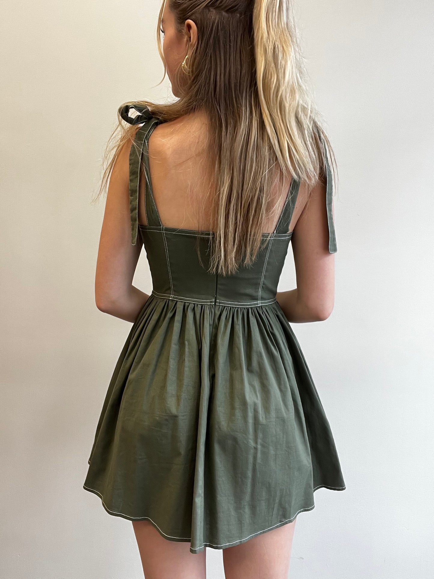 FIERCE POCKETED LINEN SHOULDER TIE MINI DRESS